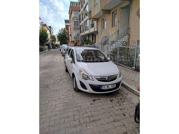Sahibinden Opel Corsa 1.3 CDTI Essentia 2013 Model  170.000 km Beyaz