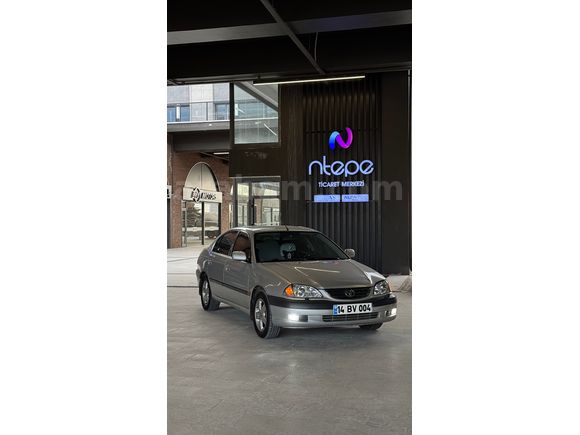 Sahibinden Toyota Avensis 2.0 Sol 2001 Model 