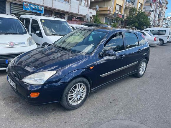 Galeriden Ford Focus 1.6 Ambiente 2000 Model Ankara