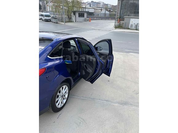 Sahibinden Ford Focus 1.5 TDCi Titanium 2017 Model  190.000km Lacivert