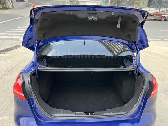 Sahibinden Ford Focus 1.5 TDCi Titanium 2017 Model  190.000km Lacivert