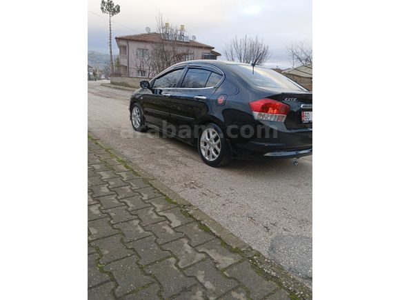 Sahibinden Honda City 1.4 ES 2009 Model