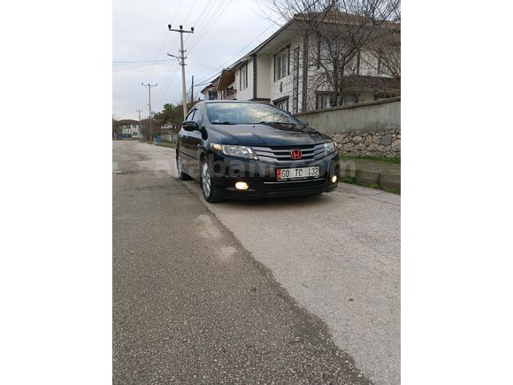 Sahibinden Honda City 1.4 ES 2009 Model