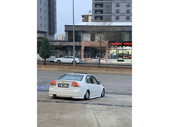 Sahibinden Honda Civic 1.6i VTEC ES 2005 Model 