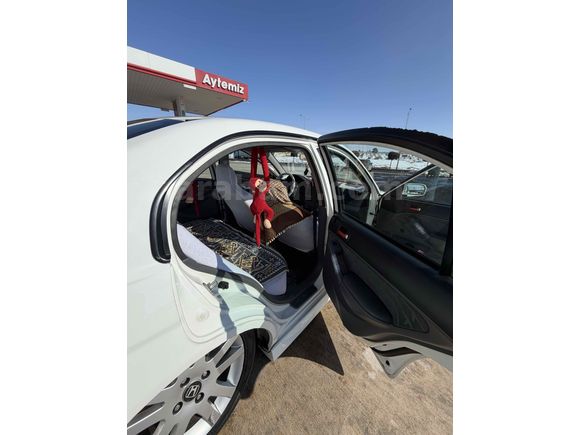 Sahibinden Honda Civic 1.6i VTEC ES 2005 Model 