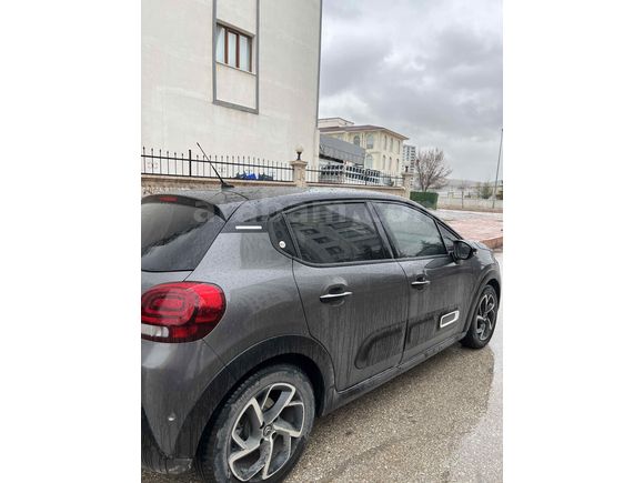 Sahibinden Citroen C3 1.2 PureTech Shine 2021 Model 