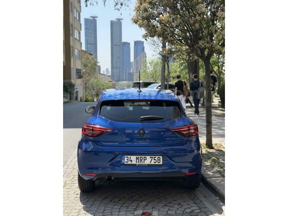2020 CLIO 1.0 SCE ORJİNAL HATASIZ 40.000 KM TESLA EKRAN