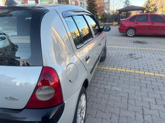 Sahibinden Renault Clio 1.2 Authentique 2004 Model