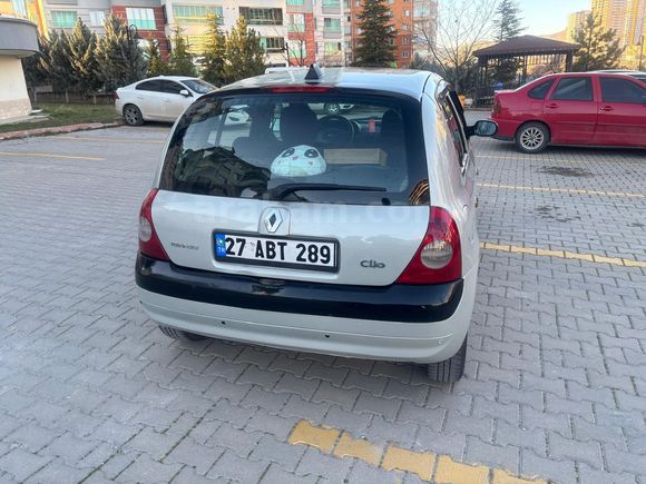 Sahibinden Renault Clio 1.2 Authentique 2004 Model