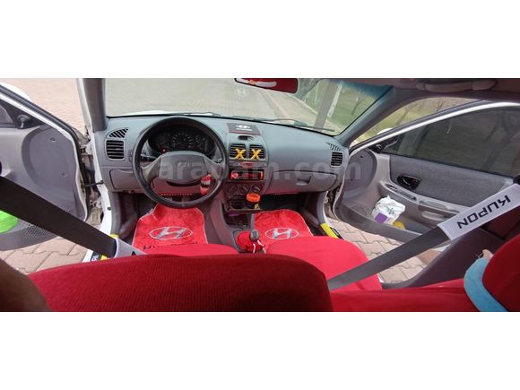 Sahibinden Hyundai Accent 1.3 LX 2002 Model