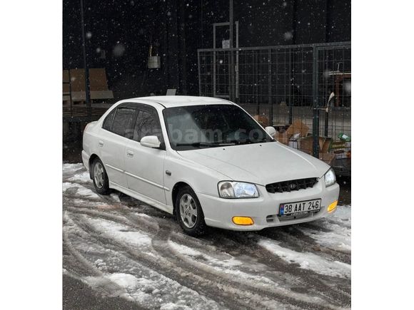 Sahibinden Hyundai Accent 1.3 LX 2002 Model
