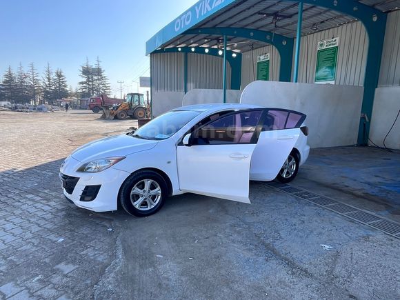 Sahibinden TEK ELDEN KULLANILMIŞ TERTEMİZ MAZDA 3