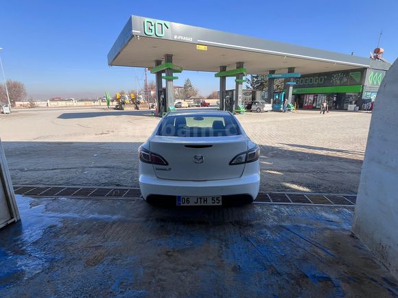 Sahibinden TEK ELDEN KULLANILMIŞ TERTEMİZ MAZDA 3