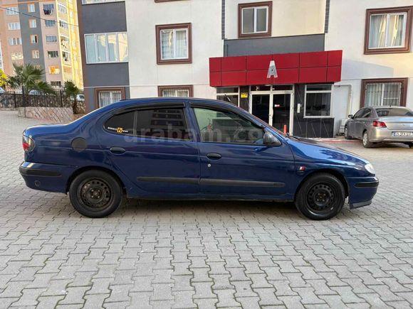Sahibinden Renault Megane 1.6 RTA 1998 Model 