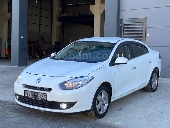 Sahibinden Renault Fluence 1.6 Dynamique 2011 Model