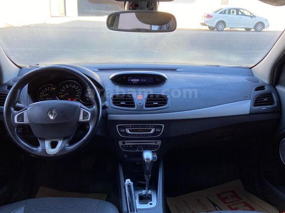Sahibinden Renault Fluence 1.6 Dynamique 2011 Model