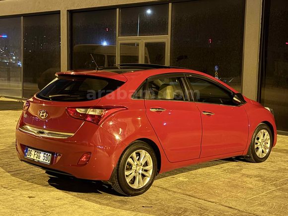 Sahibinden Hyundai i30 1.6 CRDi Elite 2013 Model 