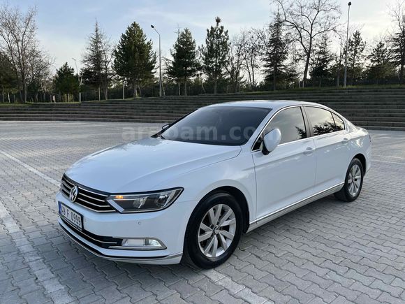 Sahibinden Volkswagen Passat 1.6 TDi BlueMotion Trendline 2015 Model 