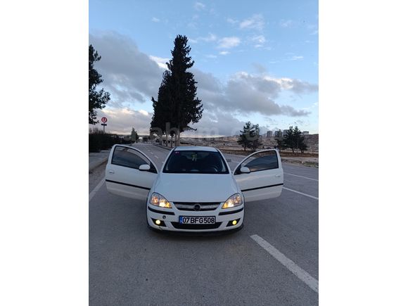 Sahibinden Opel Corsa 1.3 CDTI Cosmo 2006 Model  420.000 km Beyaz
