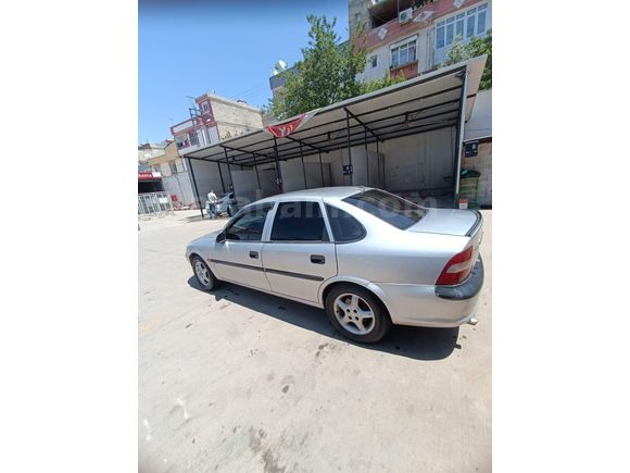 Sahibinden Opel Vectra 1.6 GL 1996 Model