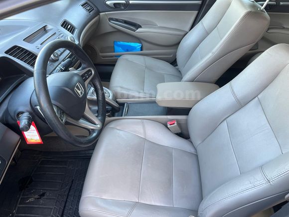 Sahibinden ful servis bakımlı Honda Civic 1.6 Premium 2010 Model