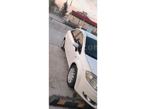 Sahibinden Fiat Linea 1.3 Multijet Active Plus 2014 Model