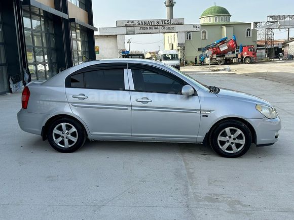 Sahibinden otomatik Hyundai Accent Era 1.6 Select 2006 Model