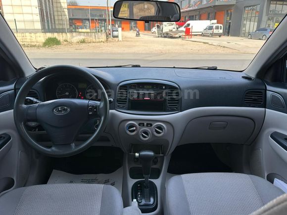 Sahibinden otomatik Hyundai Accent Era 1.6 Select 2006 Model