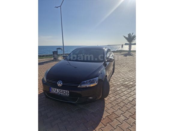 Sahibinden Volkswagen Jetta 1.6 TDi Highline 2012 Model