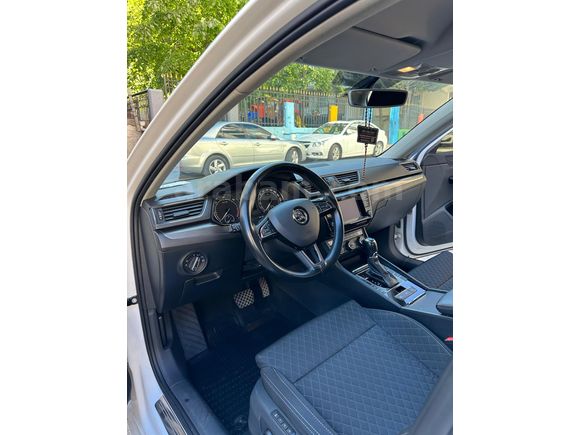 Sahibinden Skoda SuperB 1.6 TDI Style 2016 Model  103.000 km