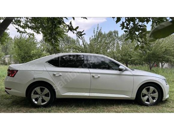 Sahibinden Skoda SuperB 1.6 TDI Style 2016 Model  103.000 km