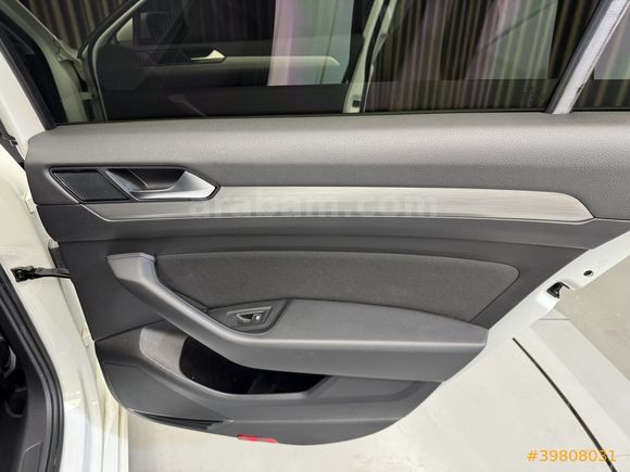 30BİN KM'DE BOYASIZ&TRAMERSİZ 2020 PASSAT DİZEL IMPRESSION