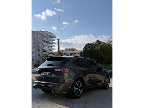 Sahibinden Ford Kuga 1.5 EcoBlue ST Line 2022 Model 