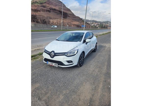 Sahibinden Renault Clio 1.5 dCi Icon 2018 Model  98.000 km Beyaz