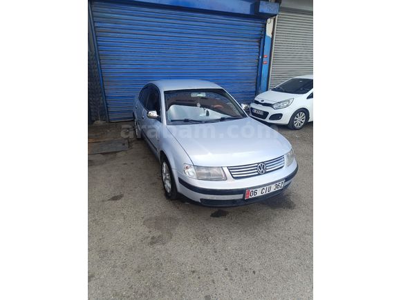 Sahibinden Volkswagen Passat 1.8 Basic 1999 Model