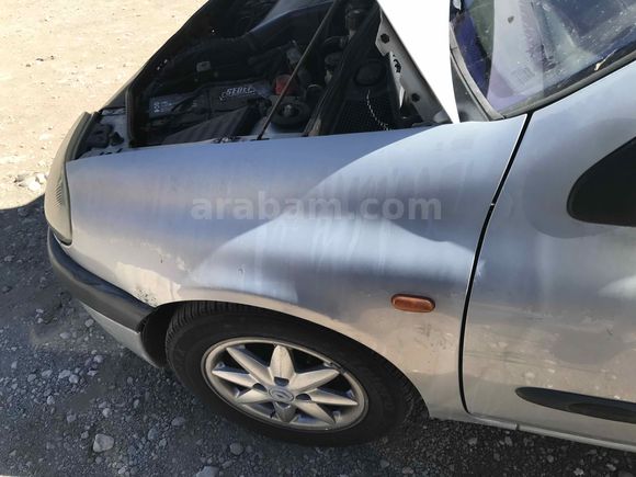 Sahibinden Renault Clio 1.6 RXT 2000 Model