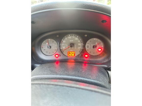 Sahibinden Renault Clio 1.4 Authentique 2006 Model