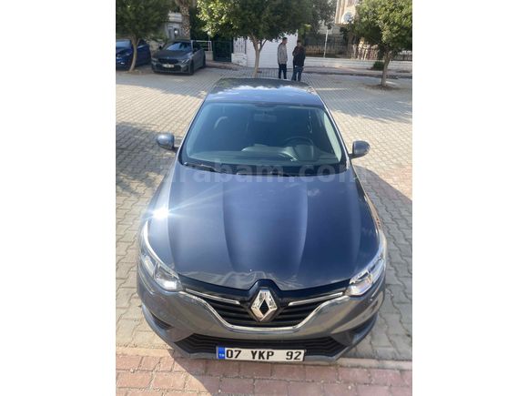 Sahibinden Renault Megane 1.3 TCe Joy 2019 Model 