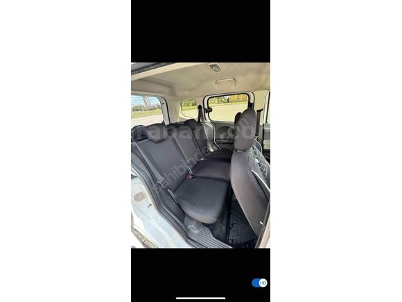 Sahibinden Ford Tourneo Courier 1.5 TDCi Titanium 2018 Model 