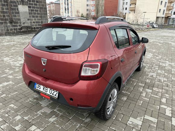 Galeriden Dacia Sandero 1.5 dCi Stepway 2016 Model Kars