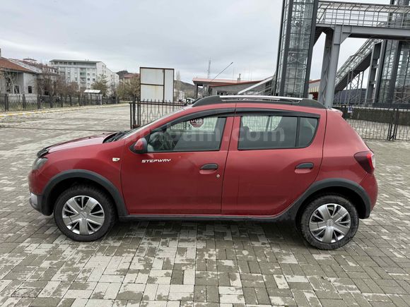 Galeriden Dacia Sandero 1.5 dCi Stepway 2016 Model Kars