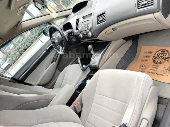 Sahibinden Honda Civic 1.6i VTEC Elegance 2010 Model 