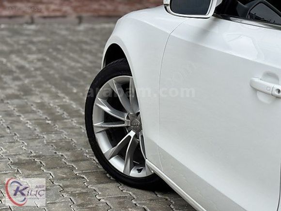 2012 AUDİ A5 5 KAPI 177 BG SANRUFLU KUSURSUZ GÜZELİKTE HATASIZ