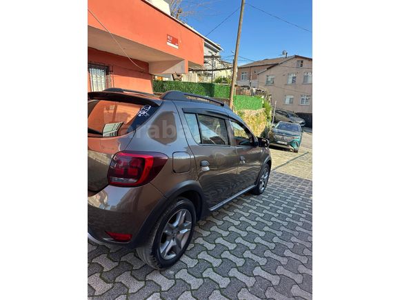 Sahibinden Dacia Sandero 1.5 dCi Stepway 2017 Model