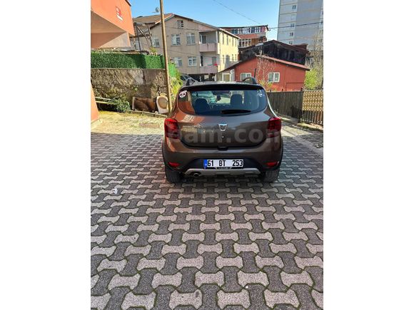 Sahibinden Dacia Sandero 1.5 dCi Stepway 2017 Model