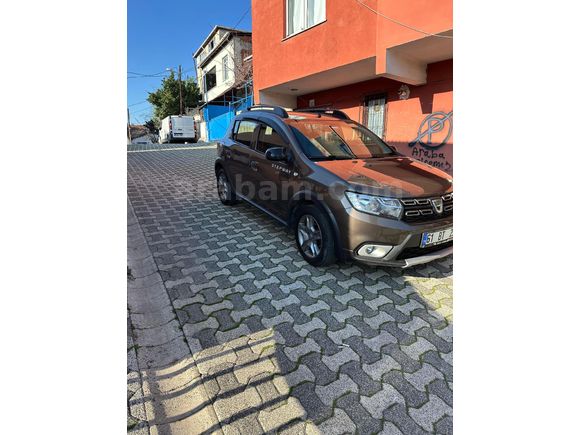 Sahibinden Dacia Sandero 1.5 dCi Stepway 2017 Model