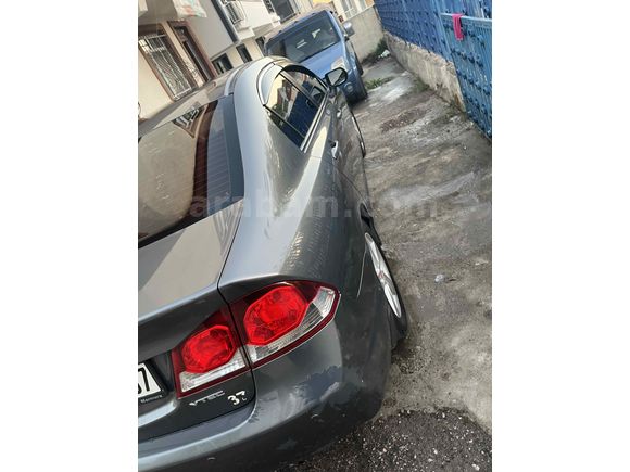 Sahibinden Honda Civic 1.6i VTEC Dream 2009 Model 