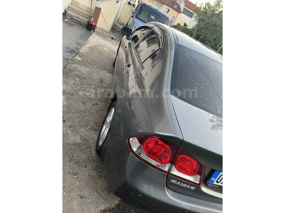 Sahibinden Honda Civic 1.6i VTEC Dream 2009 Model 