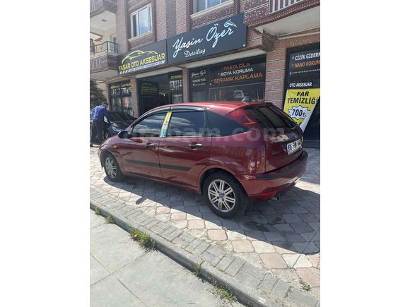 Sahibinden Ford Focus 1.6 Ghia 2003 Model 