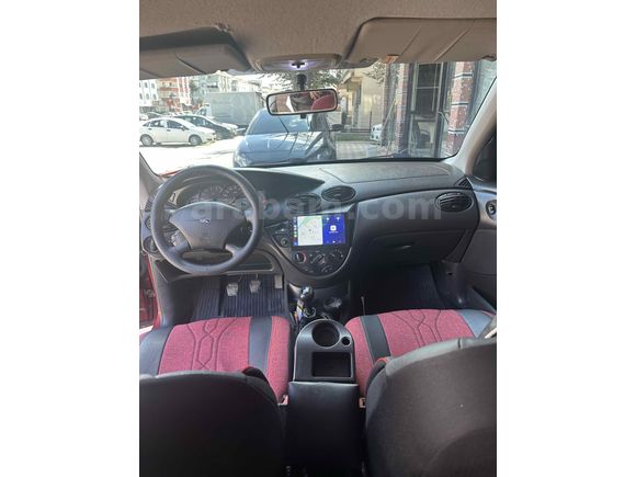 Sahibinden Ford Focus 1.6 Ghia 2003 Model 